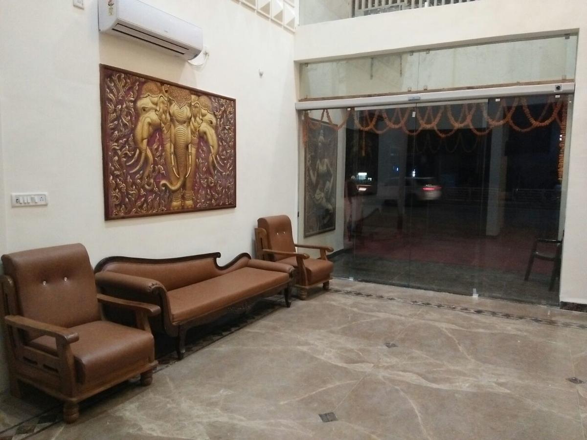 Rewa Residency Hotel Zewnętrze zdjęcie